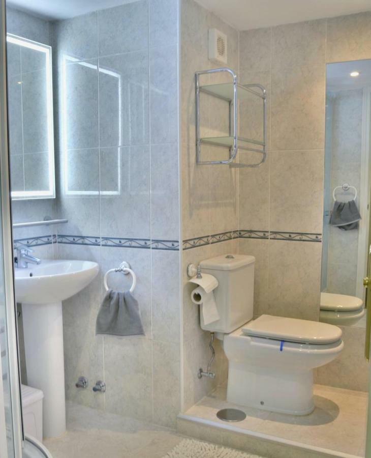 Seafront Luxury Studio In Las Palmeras Hotel Fuengirola Buitenkant foto